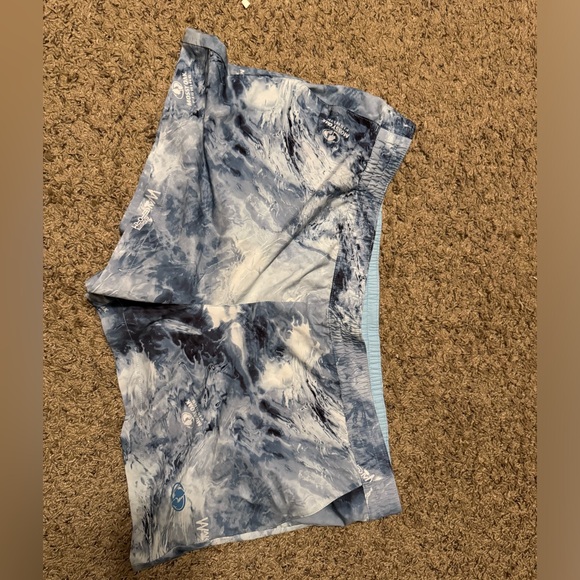 Mossy Oak Workout Shorts - Picture 1 of 2